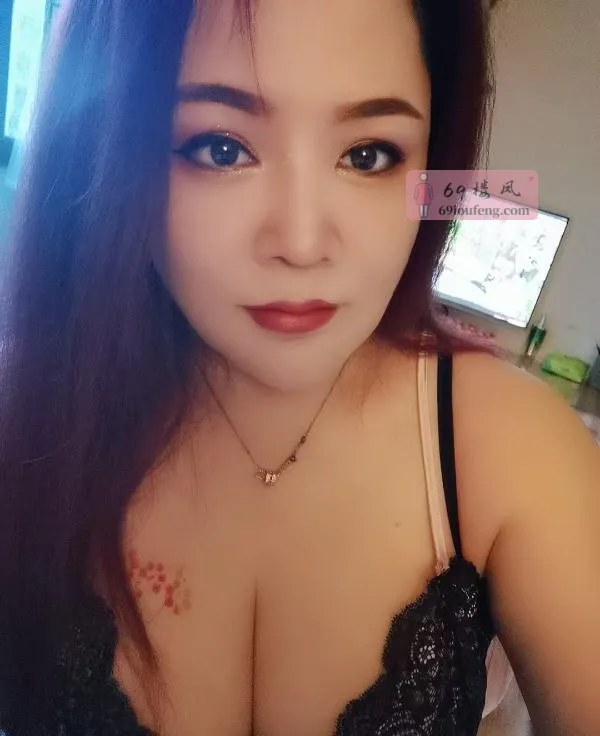 鼓楼大胸熟女姐姐 - 江苏-南京 楼凤实拍第2张