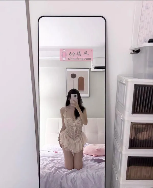 性感爆乳小骚妹 - 广东-深圳 楼凤实拍第4张