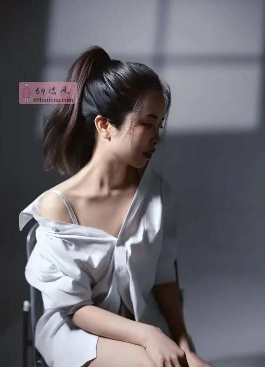 徐汇闷骚少妇 - 上海-徐汇区 楼凤实拍第3张