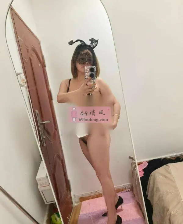 三通骚女莹莹 - 广东-深圳 楼凤实拍第2张
