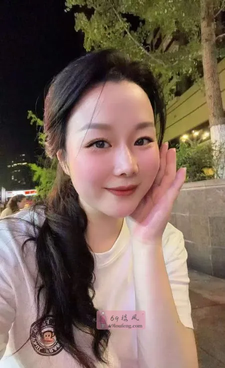 骚货川妹希希 - 青海-西宁 楼凤实拍第4张