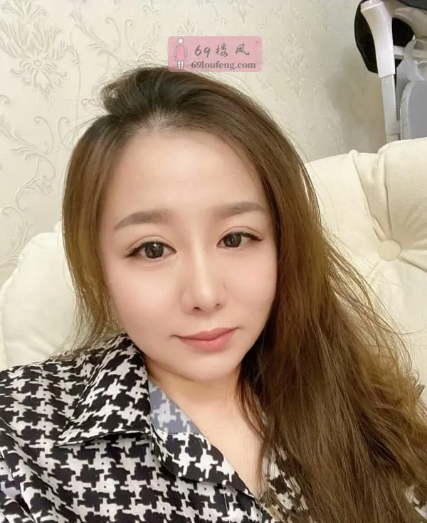 芜湖梦露大奶小嫂子 - 安徽-芜湖 楼凤实拍第2张