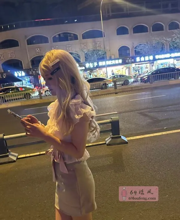 身材控嫩妹花生 - 四川-成都 楼凤实拍第3张
