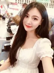 【独家】贵州 - 贵阳 老师 花果园长发粉波少妇 内部实拍