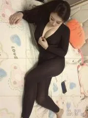 点击查看 浙江 - 杭州 西湖区大表姐 更多实拍详情