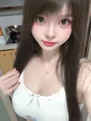 广东 - 深圳 附近最火老师 坂田闹闹女友 照片墙