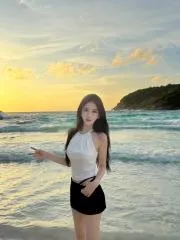 【广东 - 深圳】白嫩酥胸颜值御姐cc 最新实拍图片