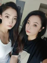 姐妹花双飞 在线预约参考图 - 广东 - 深圳站街快餐