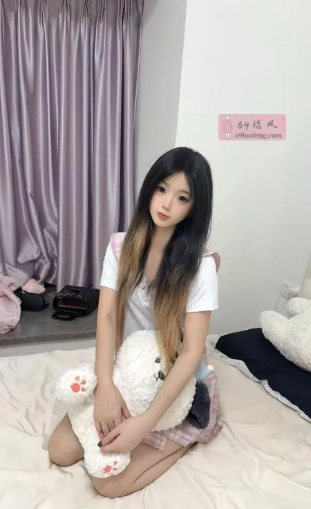 皮肤白嫩女友感妹子 - 广东-深圳 楼凤实拍第3张