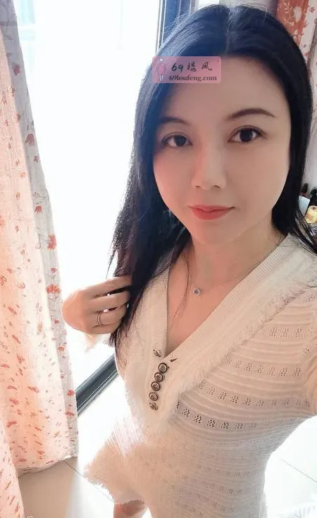 园区大奶少妇啊朱 - 江苏-苏州 楼凤实拍第1张