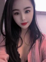 【独家】广西 - 南宁 老师 南宁会玩少妇小美 内部实拍