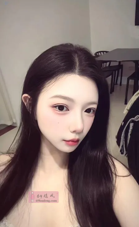 高挑长腿美女 - 广东-广州 楼凤实拍第3张