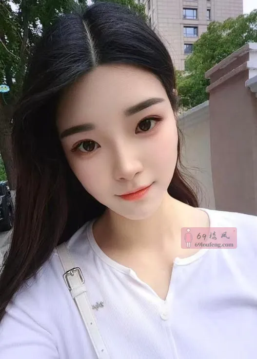 秦淮长腿服务系茉莉 - 江苏-南京 楼凤实拍第1张