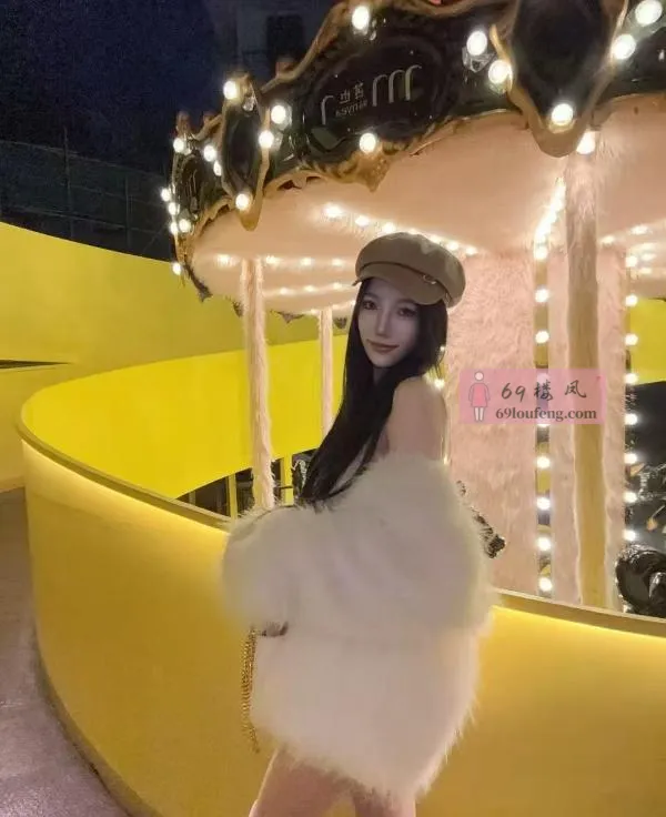 高颜值性感美女 - 湖南-长沙 楼凤实拍第1张