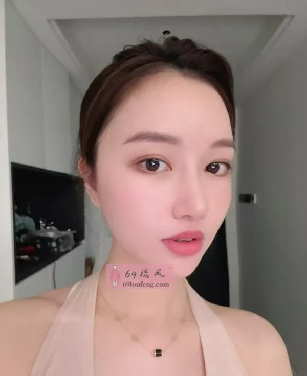 罗湖兼职美女 - 广东-深圳 楼凤实拍第2张