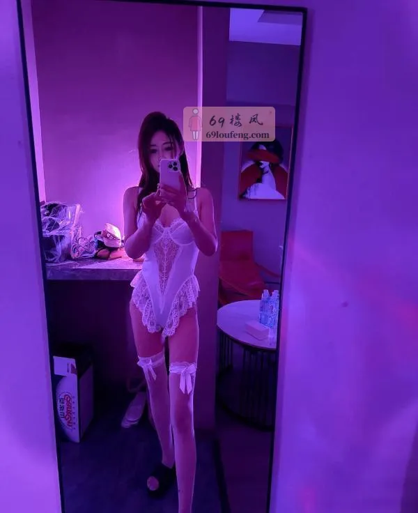 南门榨汁姬猫老师 - 四川-成都 楼凤实拍第4张