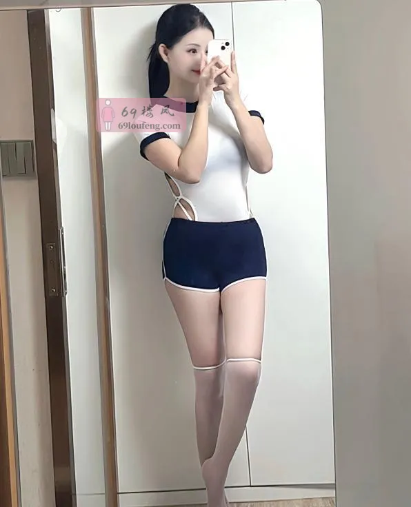 高挑性感翘臀美女 - 广东-东莞 楼凤实拍第3张
