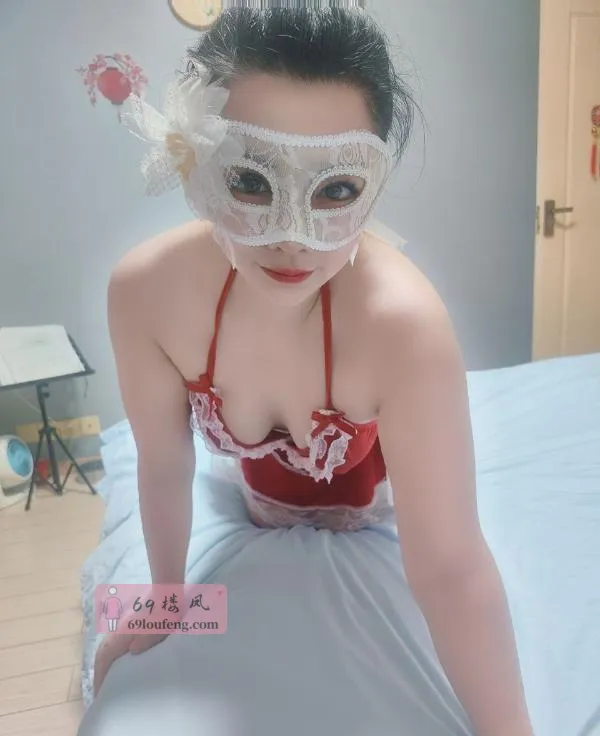深喉女王回归 - 江苏-南京 楼凤实拍第3张