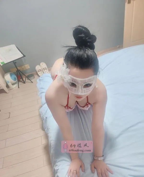 深喉女王回归 - 江苏-南京 楼凤实拍第2张