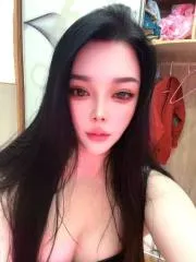 浙江 - 杭州 宅男福利推荐：反食偷情肥臀大奶骚妇 实景
