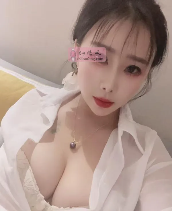 苏州巨乳璐璐 - 江苏-苏州 楼凤实拍第2张