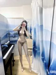 性感身材颜值服务老师 现场拍摄照片 (浙江 - 杭州)