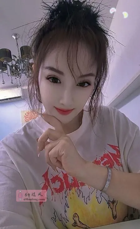 龙华风骚服务少妇 - 广东-深圳 楼凤实拍第3张