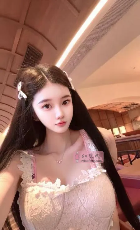 爱健身的丰满老师 - 广东-广州 楼凤实拍第1张