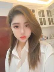 【独家】广东 - 深圳 老师 性感女友雪梨 内部实拍