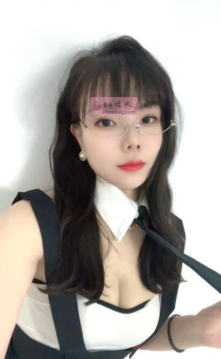 性价比小少妇 - 福建-福州 楼凤实拍第4张