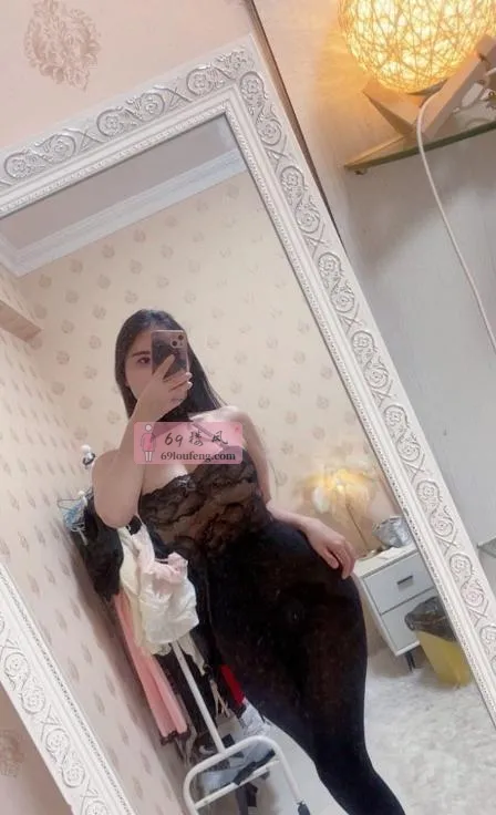 西湖妩媚多姿的美美 - 浙江-杭州 楼凤实拍第1张