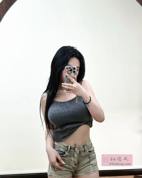 性感嫩妹小玲珑 - 广东-深圳 楼凤实拍第1张