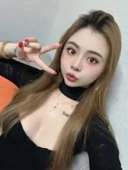 广东 - 深圳 附近最火老师 罗湖前凸后翘妹子 照片墙