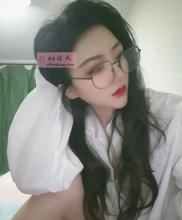 长沙喜子制服丝诱 - 湖南-长沙 楼凤实拍第2张