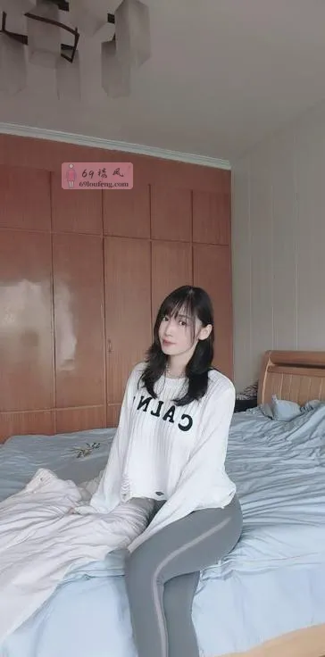 新北性感大长腿妹子 - 江苏-常州 楼凤实拍第3张