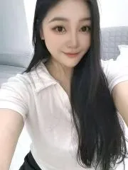 四川 - 成都高颜值老师成都大奶妹实拍