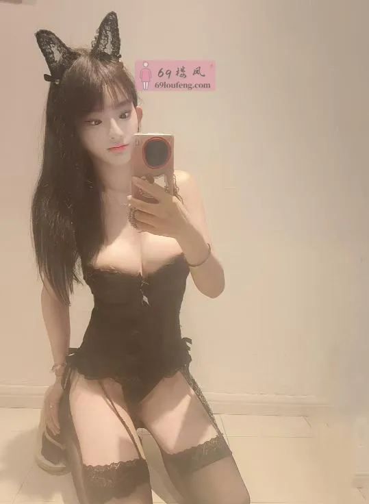 再战大胸制服姐姐 - 上海-普陀区 楼凤实拍第3张