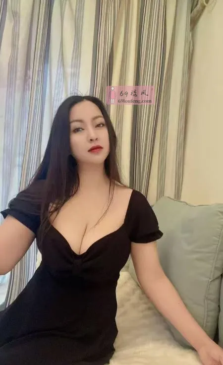 E奶大波小姐姐 - 重庆-渝北区 楼凤实拍第1张