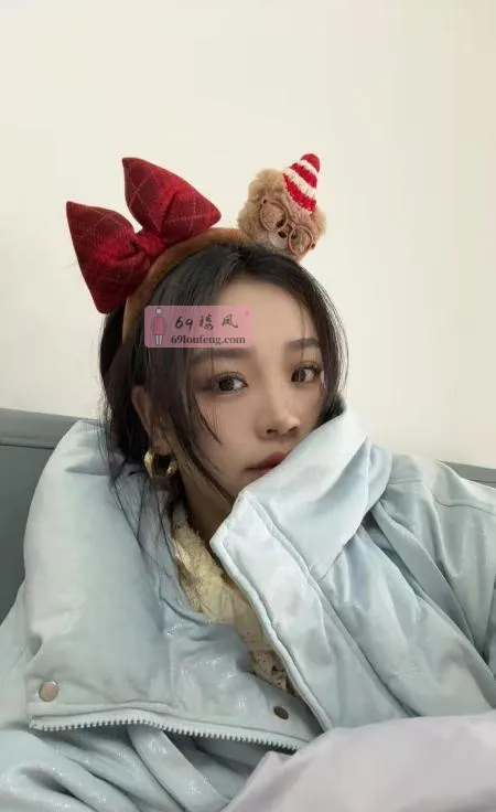 一字马瑜伽妹子 - 江西-南昌 楼凤实拍第4张