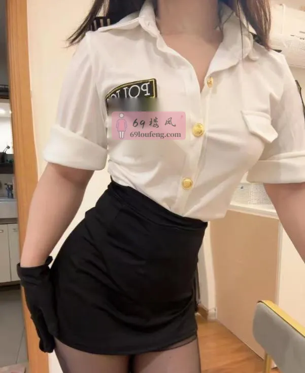 龙华制服美臀笑笑 - 广东-深圳 楼凤实拍第2张