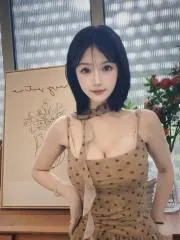 颜值大奶白虎嫩妹UU 在线预约参考图 - 浙江 - 杭州站街快餐