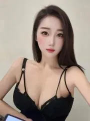 钱塘健身大胸美女 现场拍摄照片 (浙江 - 杭州)