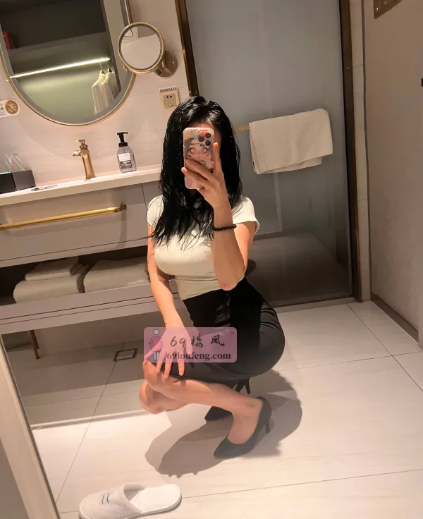 观音桥S型美女 - 重庆-渝北区 楼凤实拍第2张