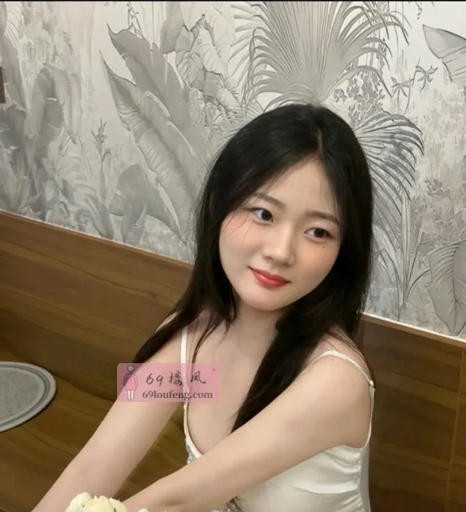 潮喷06年女孩梦梦 - 江苏-苏州 楼凤实拍第2张