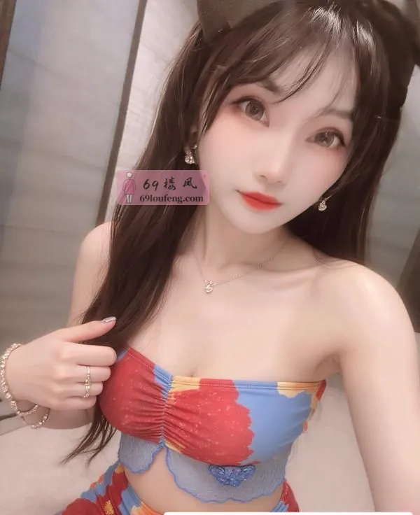 长腿模特兼职能舌吻 - 北京-丰台区 楼凤实拍第3张