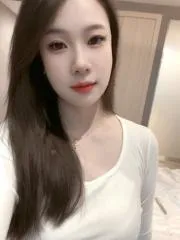 广东 - 东莞 宅男福利推荐：寮步jk服务少妇 实景