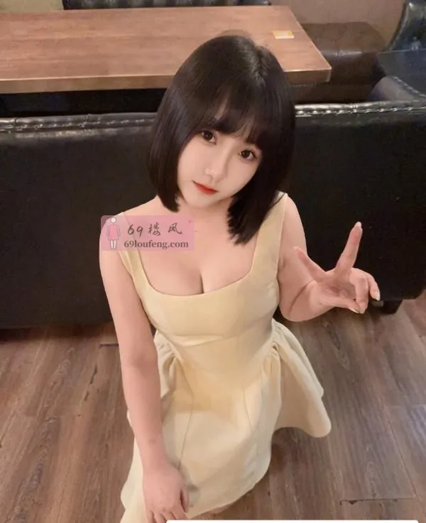 精致漂亮肤白颜值丸子 - 北京-丰台区 楼凤实拍第1张