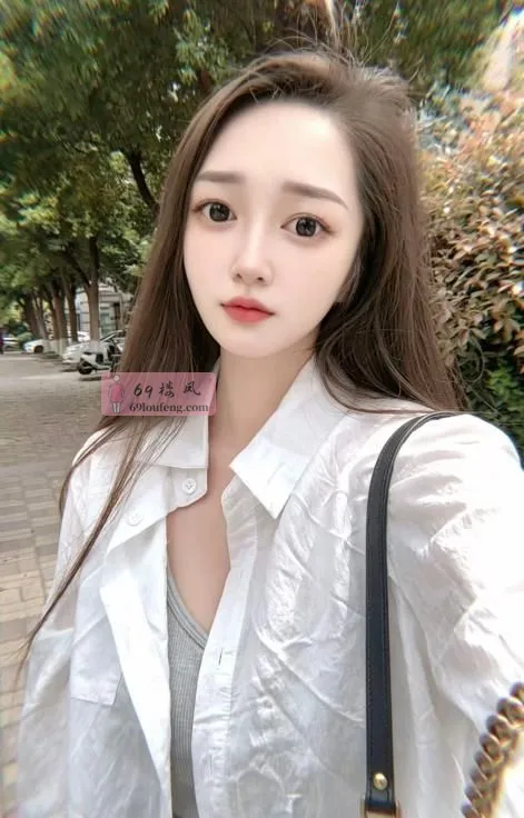 江宁清纯小姐姐 - 江苏-南京 楼凤实拍第4张