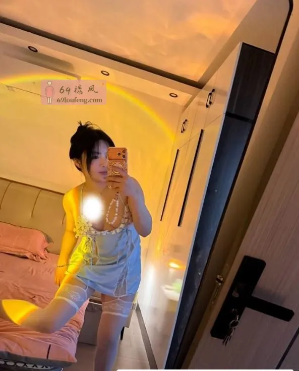 二刷东享萌萌 - 江苏-无锡 楼凤实拍第2张