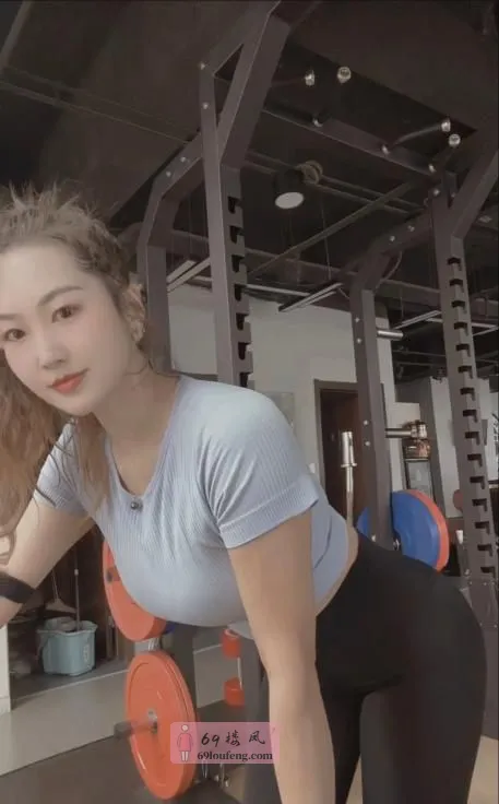 前凸后翘健身骚妇 - 江苏-南京 楼凤实拍第4张